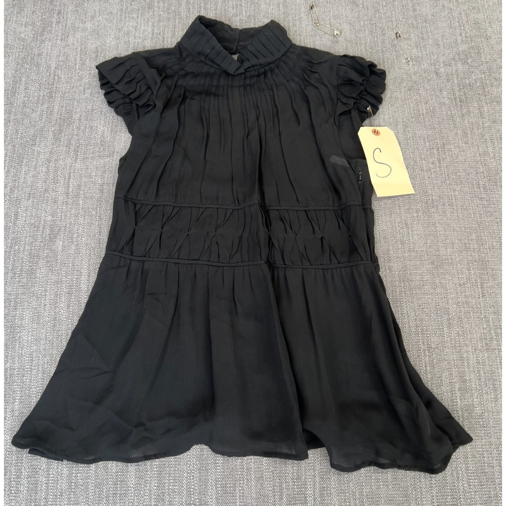 Zara Smocked Top Womens S Black Pleated Ruffle Mock Neck Modern Chic Minimalist